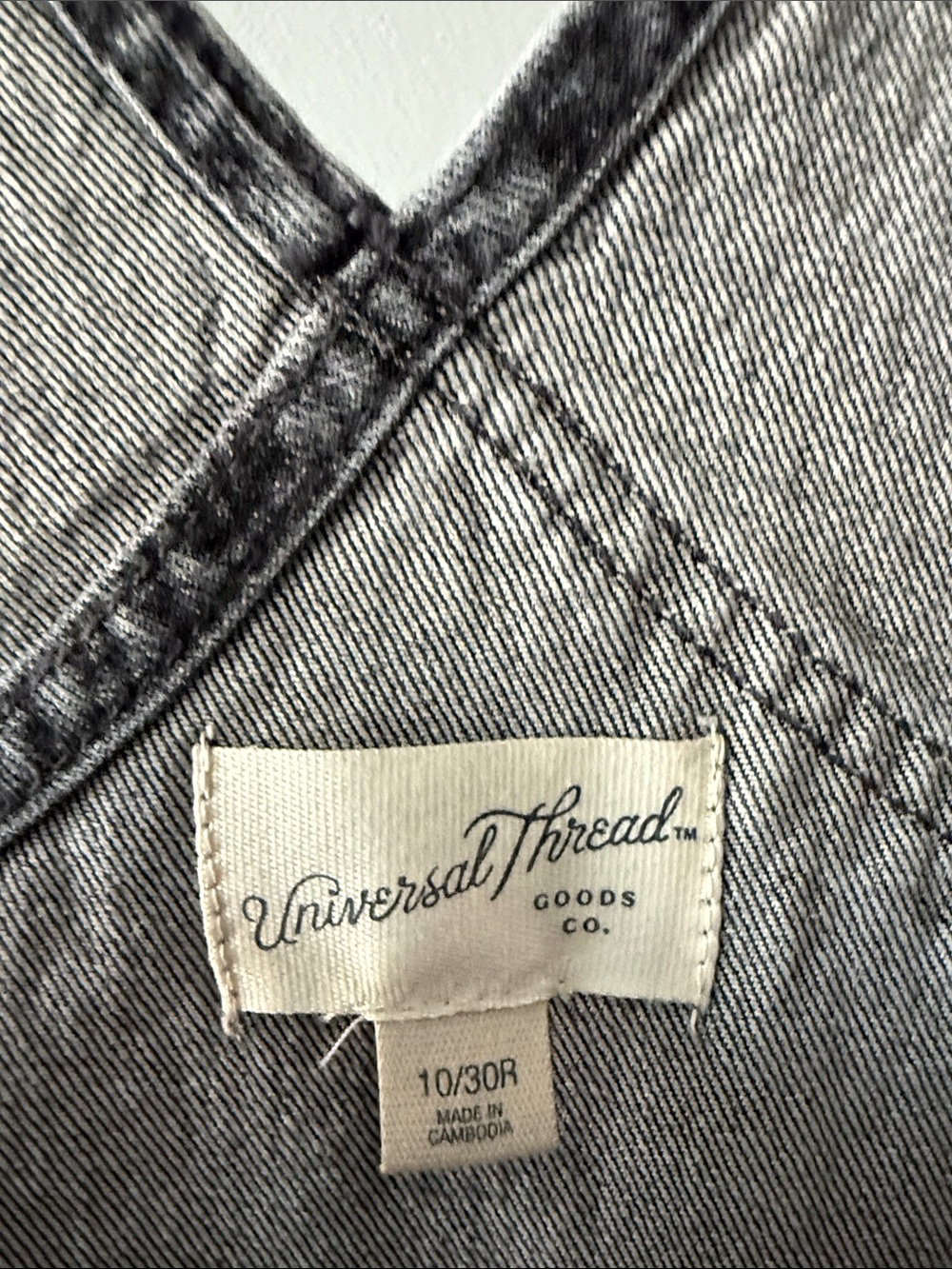 Universal Thread Charcoal Gray Denim Overalls - Picture 2 of 8